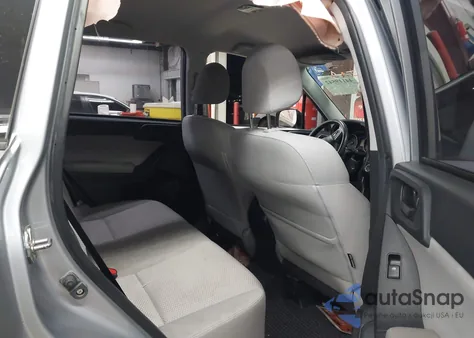 2016 Subaru Forester 2.5I из США, поврежденный, VIN JF2SJABC3GH569036